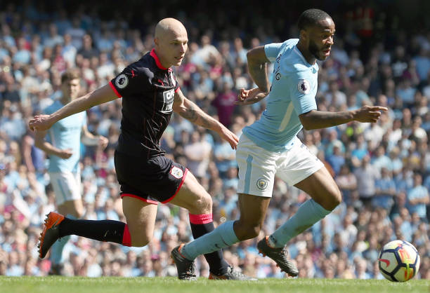 无论他身披 无论他身披