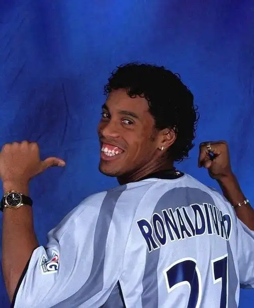 让我们为他 让我们为他